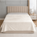 Mellow - King Micro Flannel Blanket - 240x220 cm - Cream